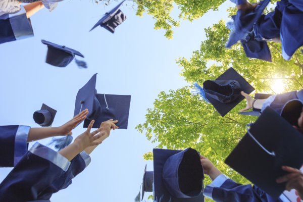 名校教授谈大学生最易碰到的几大波折，最大波折来自东说念主际关系，事关以前发展